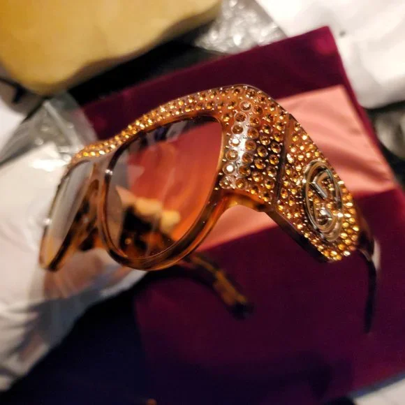 GUCCI HOLLYWOOD FOREVER GG0144S 56MM SUNGLASSES - Picture 8 of 9